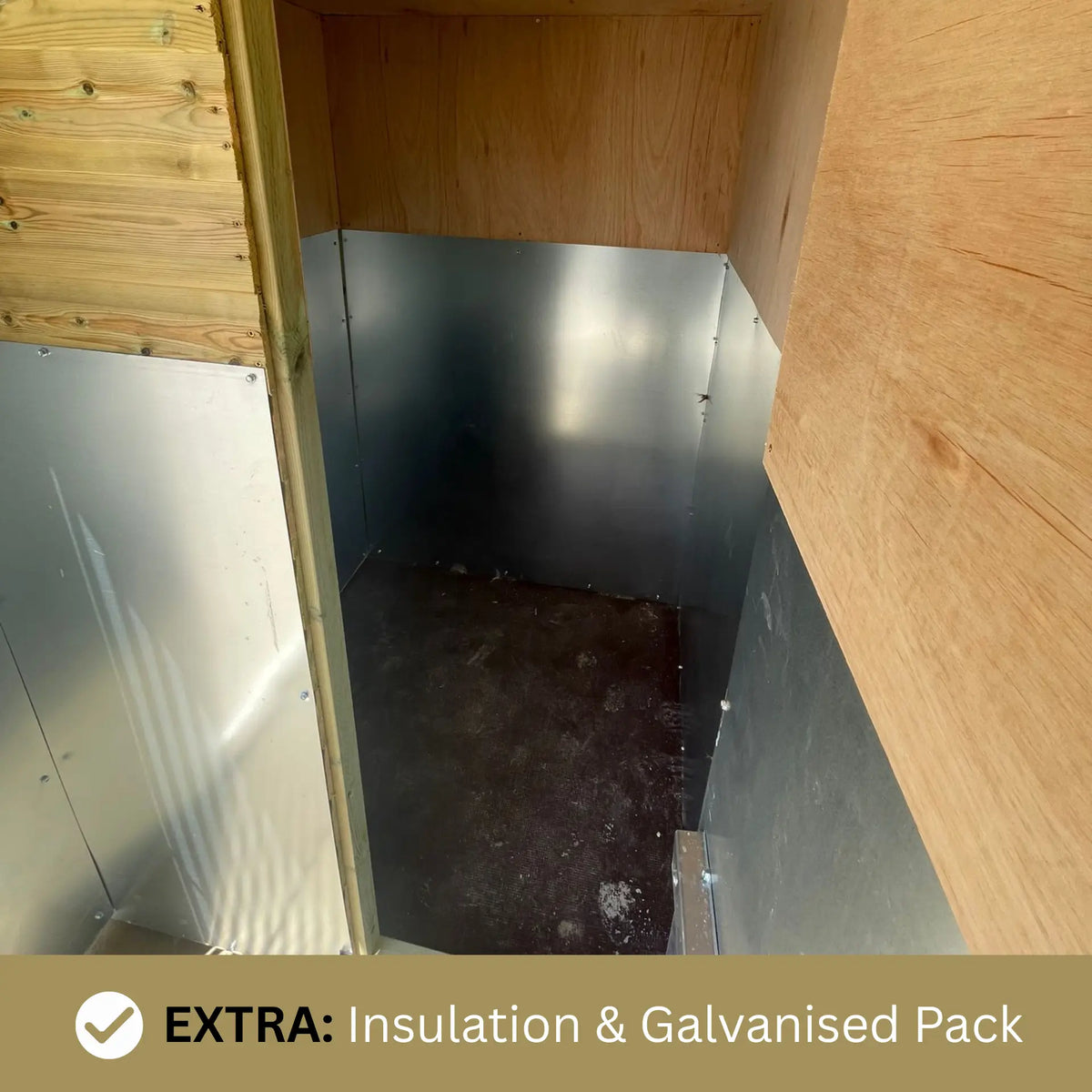 8ft x 4ft Outdoor Dog Kennel with Professional Installation